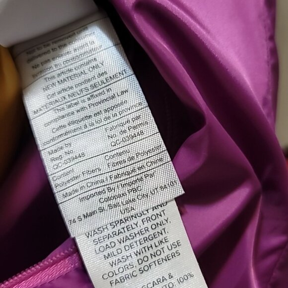 Cotopaxi Teca Calido Reversible Water Repellent Hooded Vest. - Picture 9 of 11